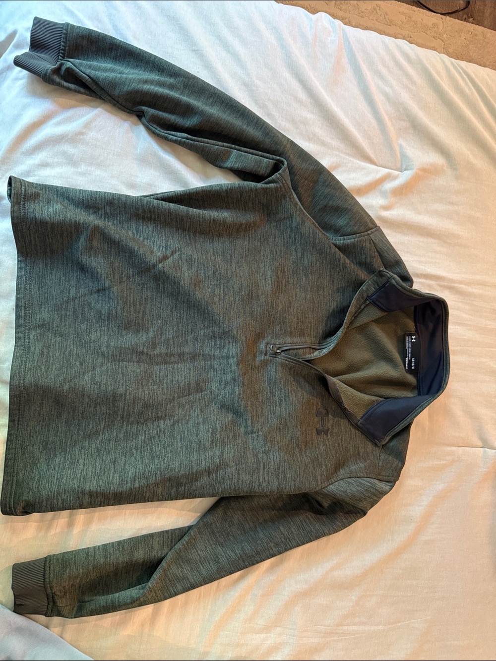 LG Under Armour Fleece Pullover in Olive Green with Black Trim